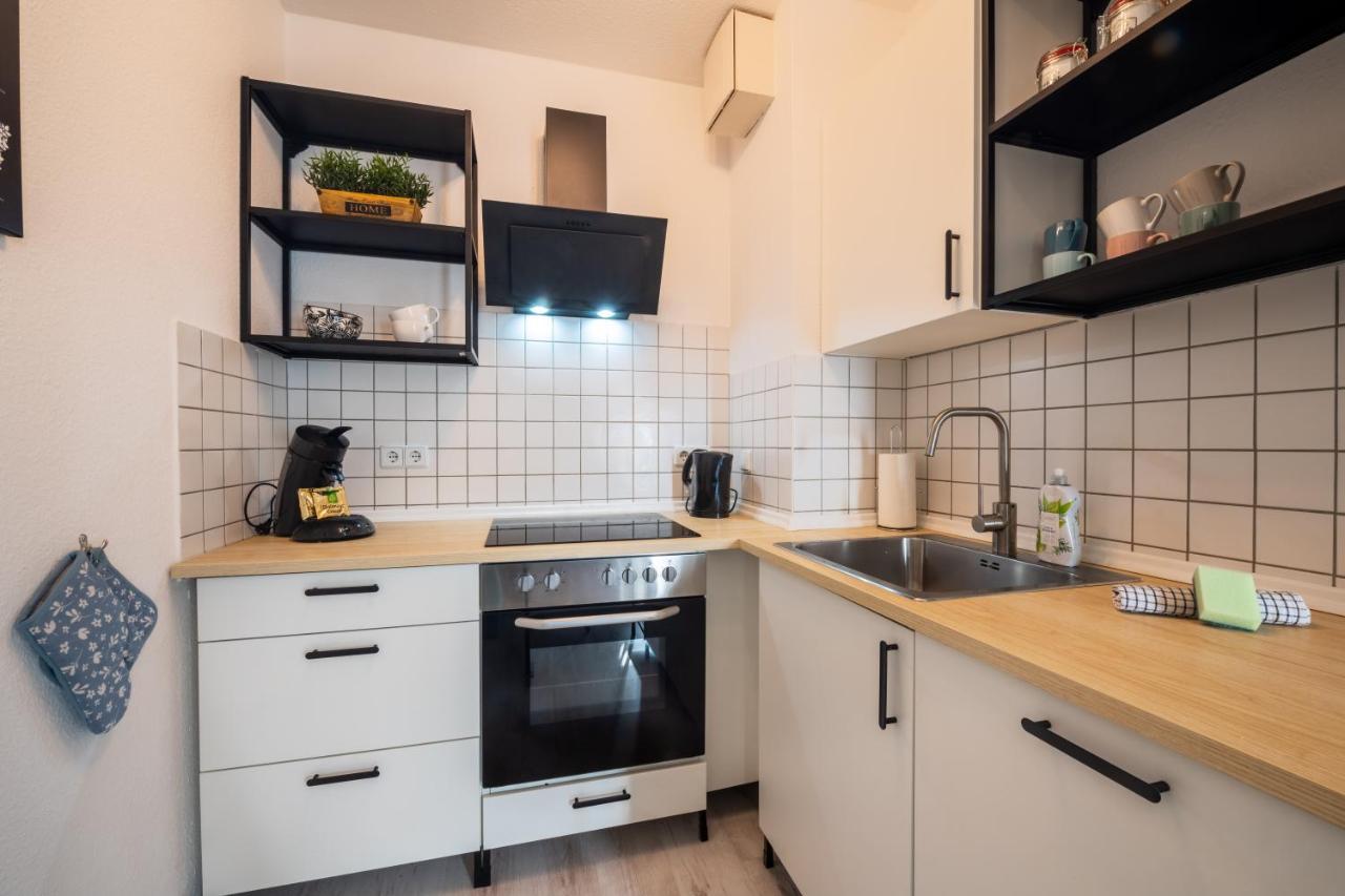 Moderne Eg-Wohnung In Sudenburg Mit Parkplatz, Top Anbindung Magdeburgo Esterno foto
