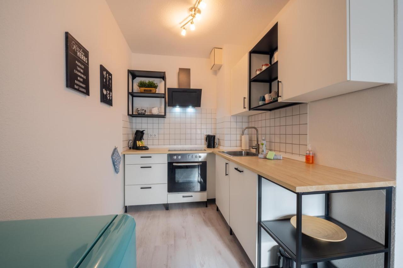 Moderne Eg-Wohnung In Sudenburg Mit Parkplatz, Top Anbindung Magdeburgo Esterno foto