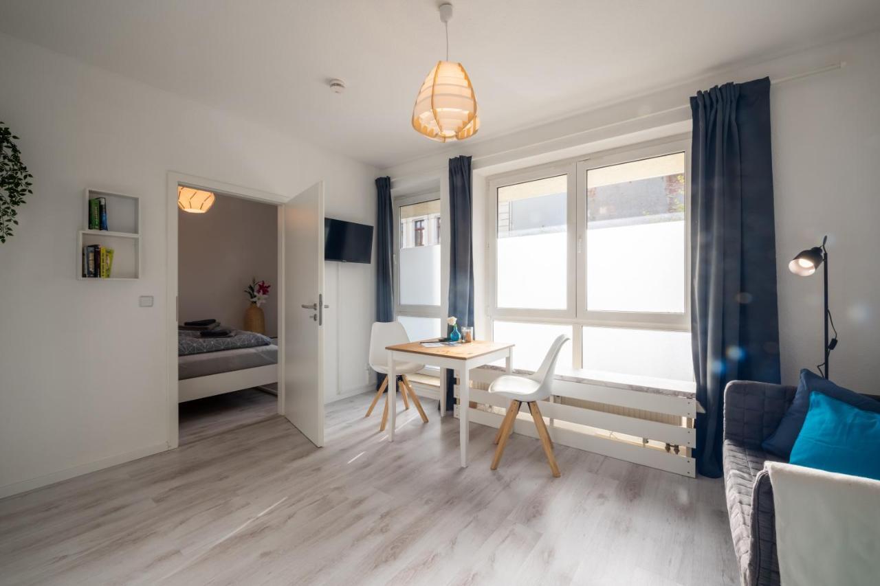 Moderne Eg-Wohnung In Sudenburg Mit Parkplatz, Top Anbindung Magdeburgo Esterno foto